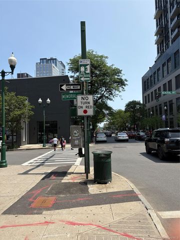 528 Main Street, New Rochelle, NY 10801