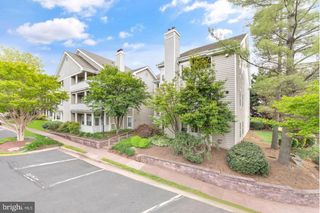 14309 CLIMBING ROSE WAY #304, Centreville, VA 20121