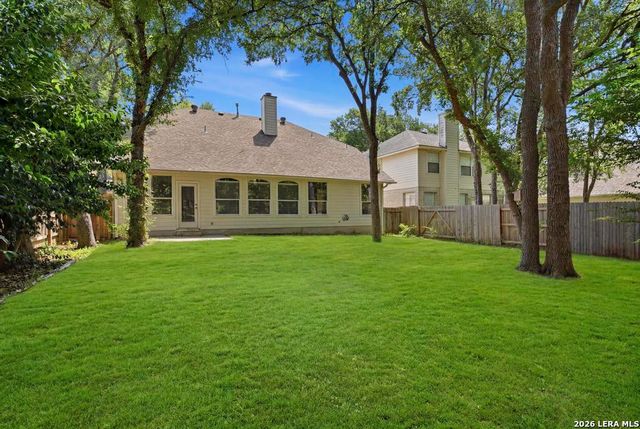 14527 TRIPLE CROWN LN, San Antonio, TX 78248