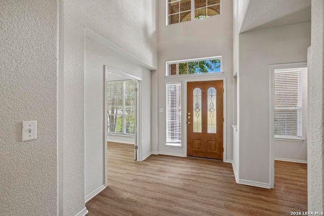 14527 TRIPLE CROWN LN, San Antonio, TX 78248