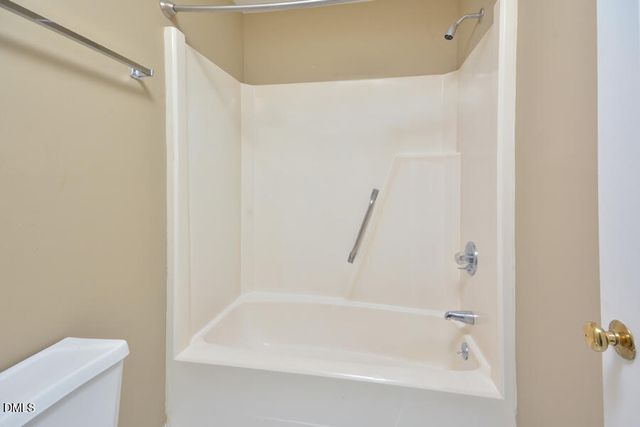 11 Tarawa Terrace B, Durham, NC 27705