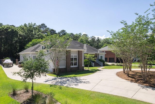 3751 St Ellens Drive, Mount Pleasant, SC 29466