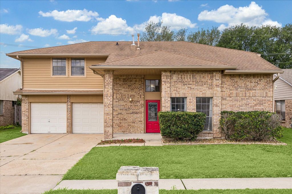 8915 Lakeside Forest Drive, Houston, TX 77088