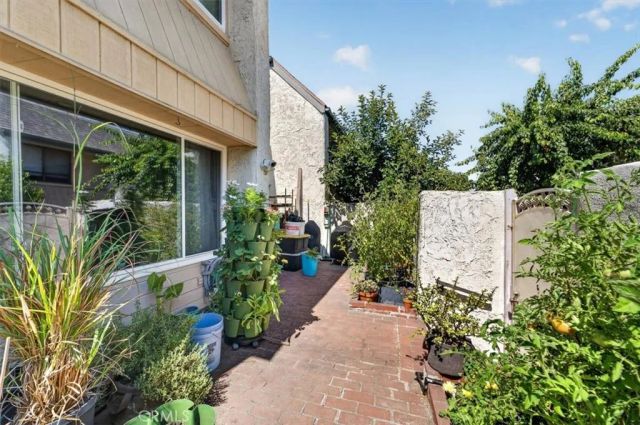 148 Casuda Canyon Drive C, Monterey Park, CA 91754