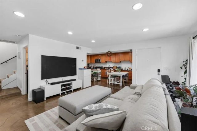 148 Casuda Canyon Drive C, Monterey Park, CA 91754