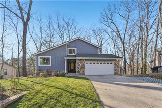 9485 Martin Road, Roswell, GA 30076