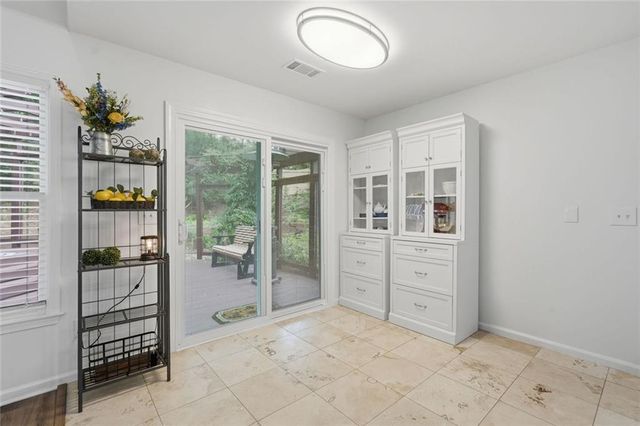 1027 Deer Hollow Drive, Woodstock, GA 30189