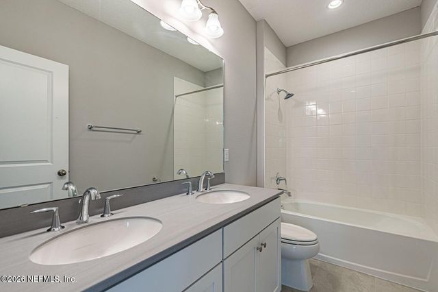 11371 NEWTONIAN Boulevard, Jacksonville, FL 32256