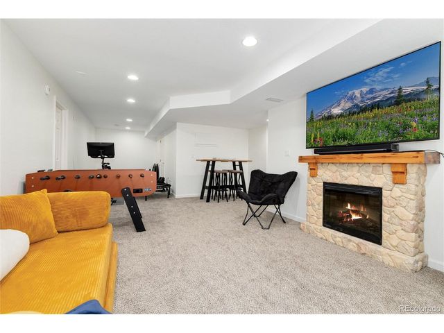 752 Hughes Ln, Littleton, CO 80126