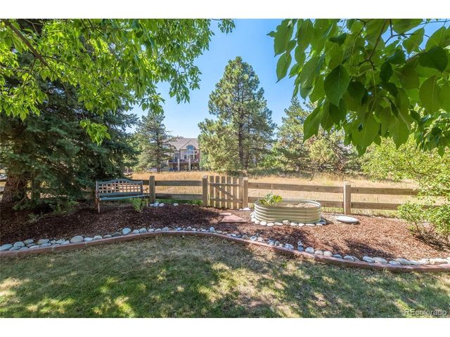 752 Hughes Ln, Littleton, CO 80126
