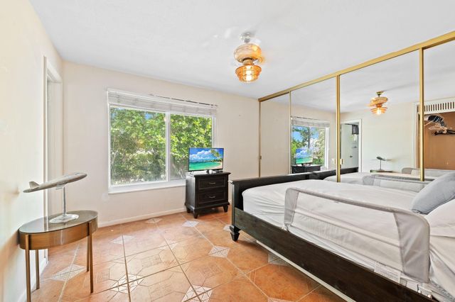 4620 NE 25th Avenue, Fort Lauderdale, FL 33308