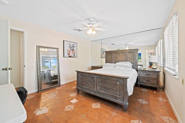 4620 NE 25th Avenue, Fort Lauderdale, FL 33308