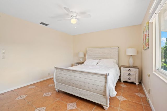 4620 NE 25th Avenue, Fort Lauderdale, FL 33308