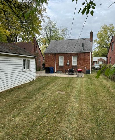 11768 Hazelton, Redford, MI 48239