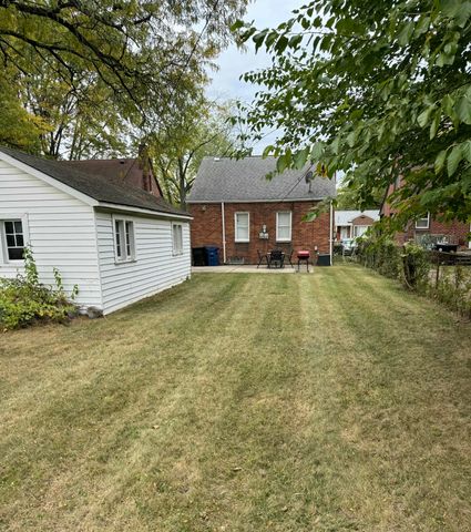 11768 Hazelton, Redford, MI 48239