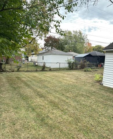 11768 Hazelton, Redford, MI 48239