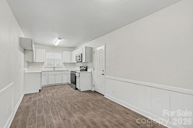 3431 Shamrock Drive, Charlotte, NC 28215