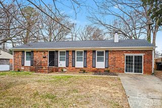 3431 Shamrock Drive, Charlotte, NC 28215