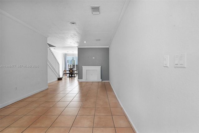 5420 NW 107 AVE 302, Doral, FL 33178