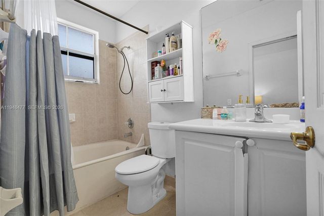 5420 NW 107 AVE 302, Doral, FL 33178