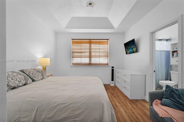 5420 NW 107 AVE 302, Doral, FL 33178