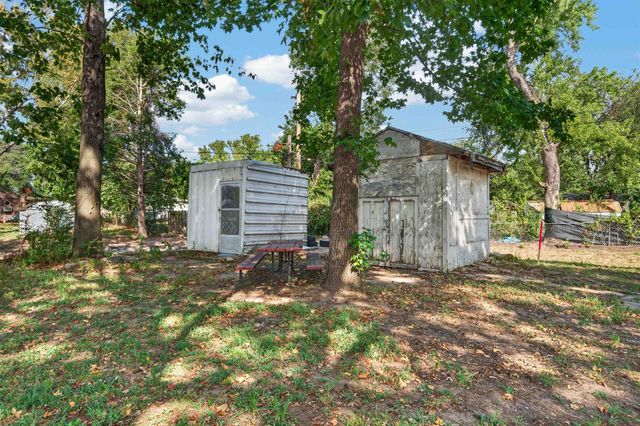 6415 N West Park View St, Park City, KS 67219