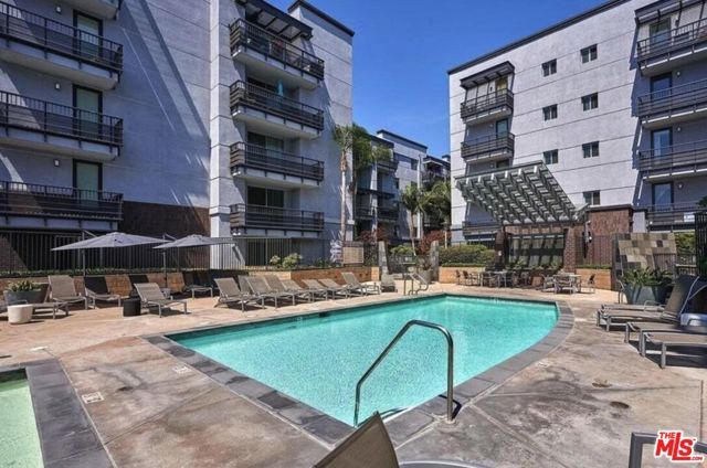 629 Traction Avenue 511, Los Angeles, CA 90013