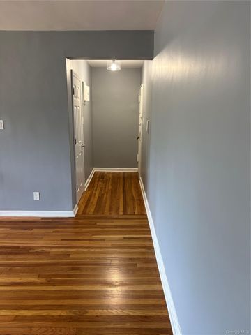 1 Jefferson Avenue F3, Rockville Centre, NY 11570