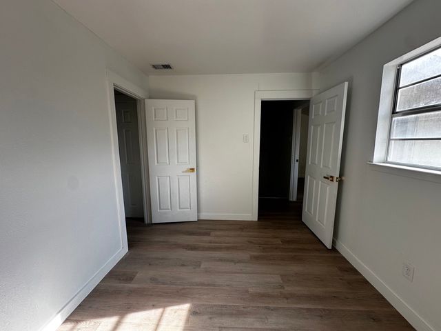 3111 Duck Creek Parkway, Garland, TX 75044