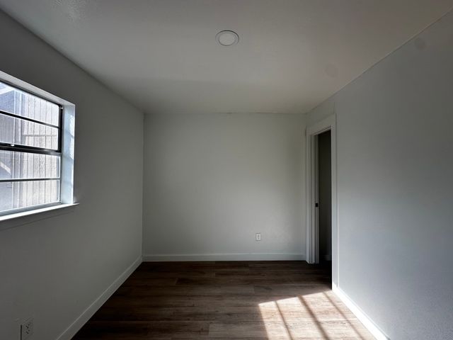 3111 Duck Creek Parkway, Garland, TX 75044