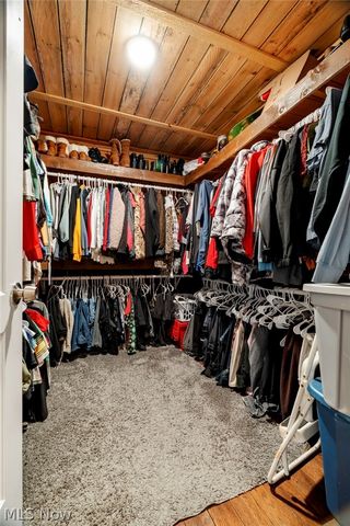 5616 Faircrest Street SW, Canton, OH 44706