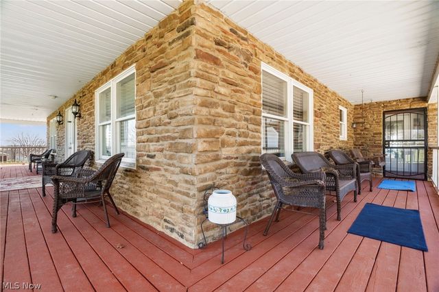 5616 Faircrest Street SW, Canton, OH 44706