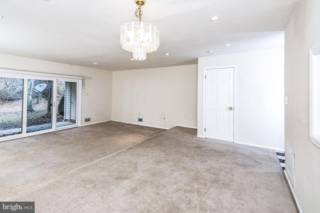 14 ABELIA CT, Lawrence Twp, NJ 08648