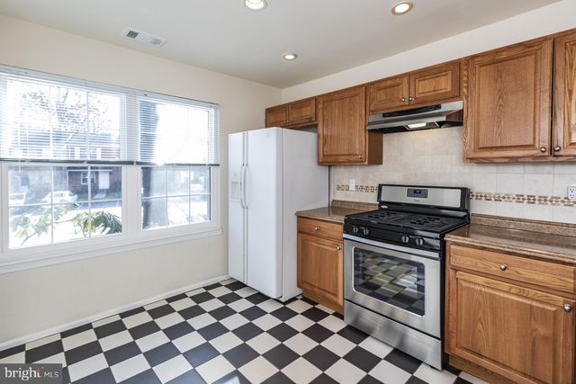 14 ABELIA CT, Lawrence Twp, NJ 08648