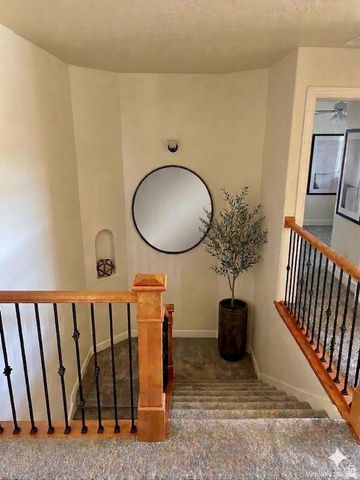 469 E VINE ST, Murray, UT 84107