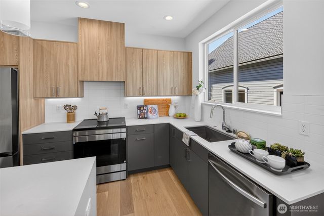 1755 NW 62nd Street, Seattle, WA 98107