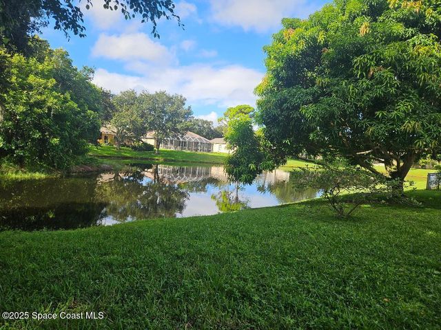 911 Wood Creek Drive, Melbourne, FL 32901