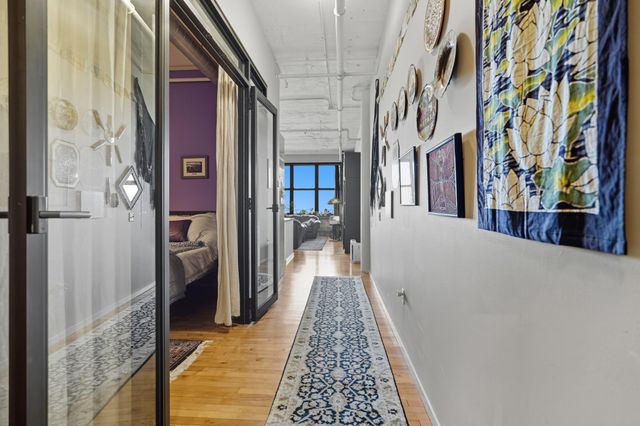 290 Market Street 405, Minneapolis, MN 55405