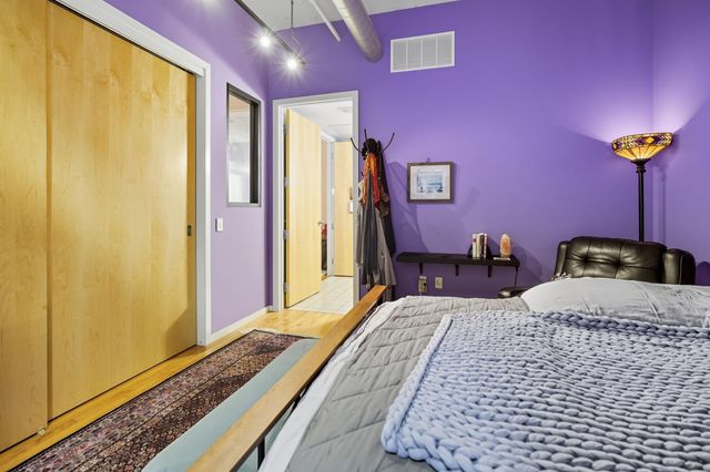 290 Market Street 405, Minneapolis, MN 55405