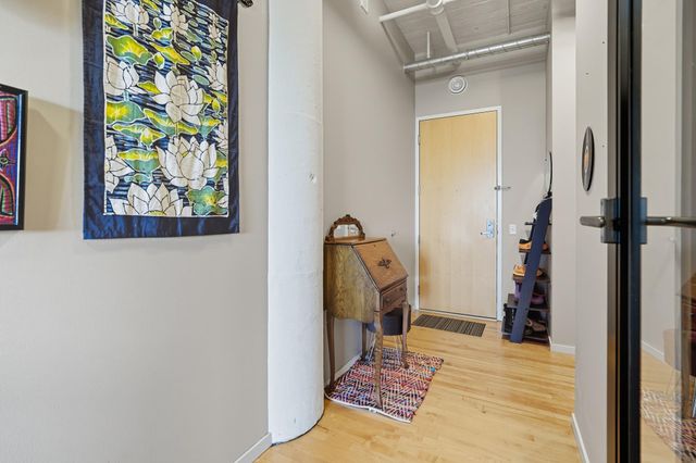 290 Market Street 405, Minneapolis, MN 55405