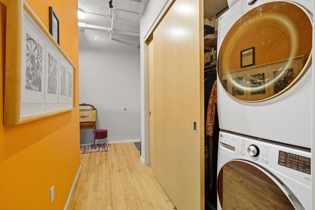 290 Market Street 405, Minneapolis, MN 55405