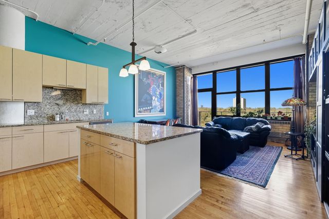 290 Market Street 405, Minneapolis, MN 55405