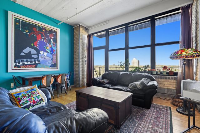 290 Market Street 405, Minneapolis, MN 55405