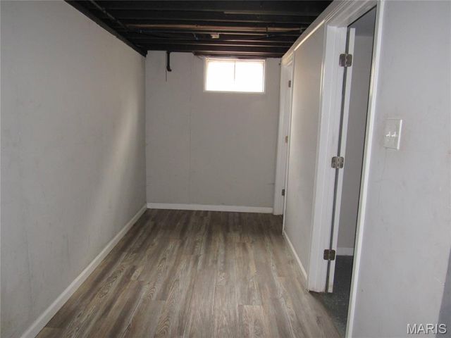 10815 Vorhof Drive, St Louis, MO 63136