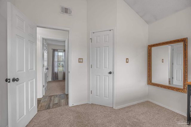 2285 Estate Cir, Navarre, FL 32566