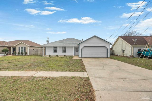 2285 Estate Cir, Navarre, FL 32566