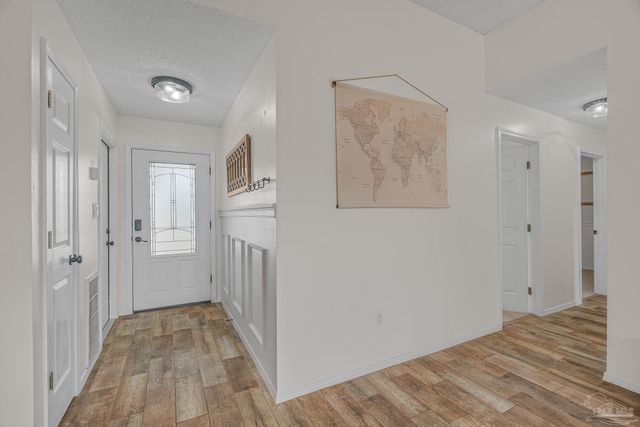 2285 Estate Cir, Navarre, FL 32566