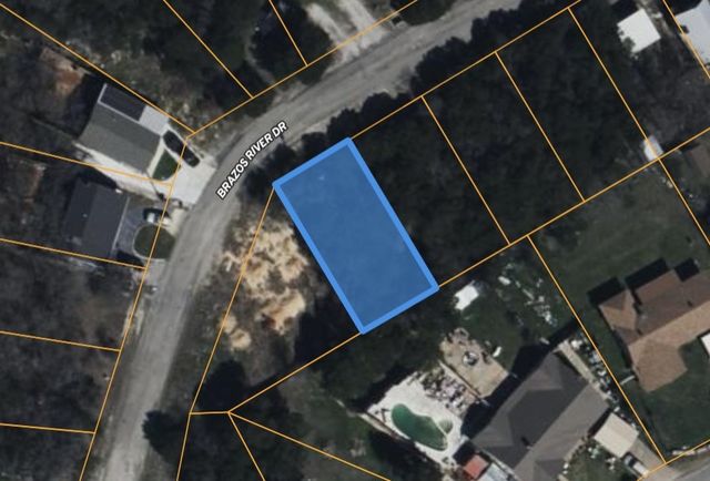2715 Brazos River Drive, Granbury, TX 76048