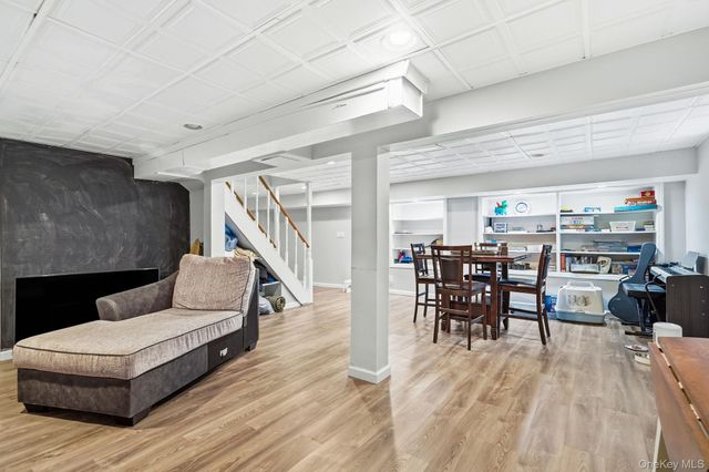 44 Darling Avenue, New Rochelle, NY 10804