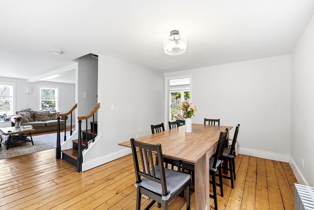 1270 West St, Amherst, MA 01002